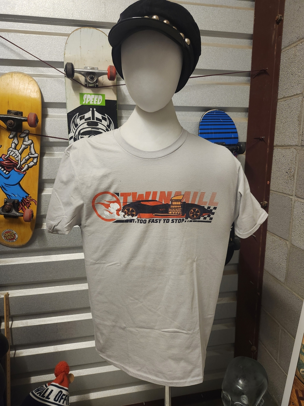 Hot Wheels Gray Graphic Tee - 'Too Fast to Stop'